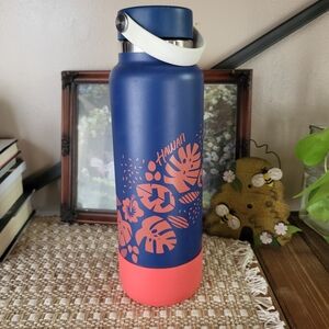 Hydro Flask Hawaii Tropical Blue and Coral Bottle